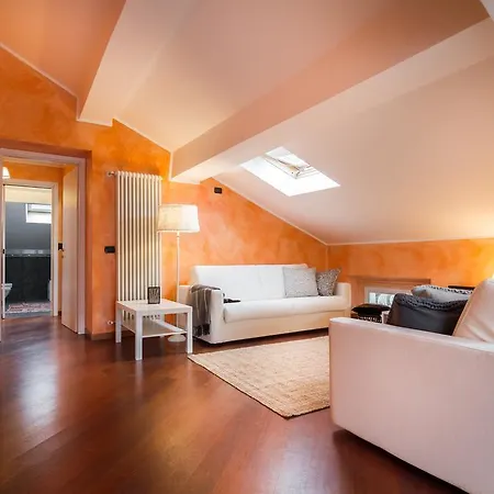 Dante - Bymyhomeincomo * Côme