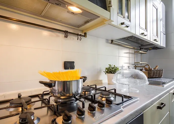 Dante - Bymyhomeincomo 코모