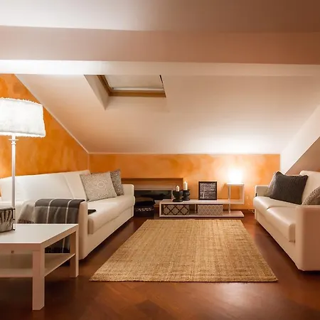 公寓 Dante - Bymyhomeincomo